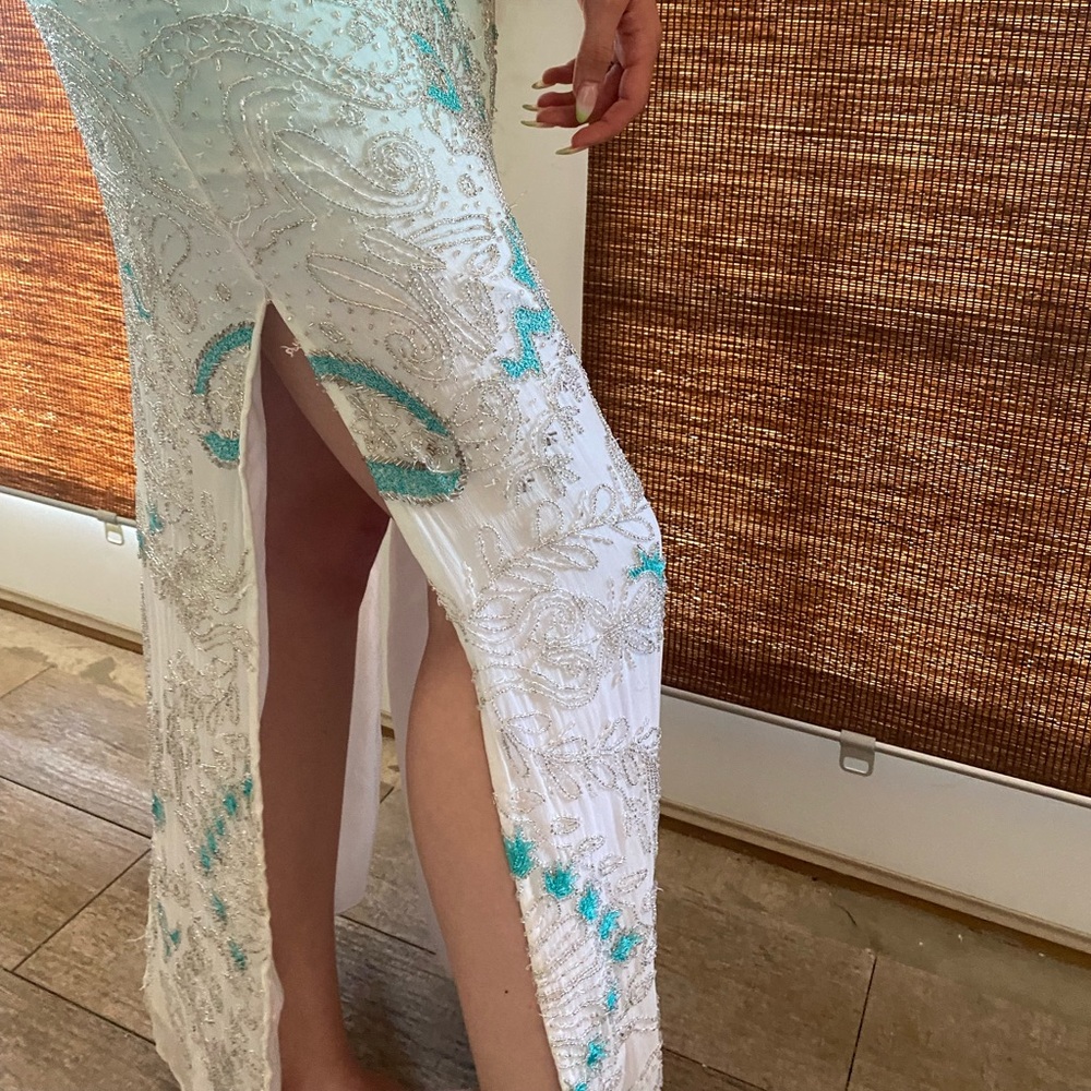 Prom Dress - Picture 3 of 4